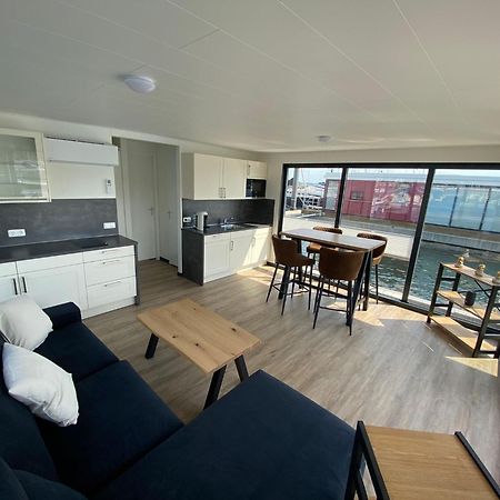 Urlaub Auf Dem Wasser Mit Einmaligen Ausblick - Well Hausboote Boltenhagen 10 ภายนอก รูปภาพ
