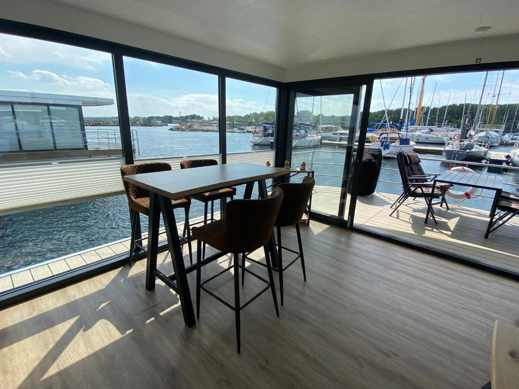 Urlaub Auf Dem Wasser Mit Einmaligen Ausblick - Well Hausboote Boltenhagen 10 ภายนอก รูปภาพ